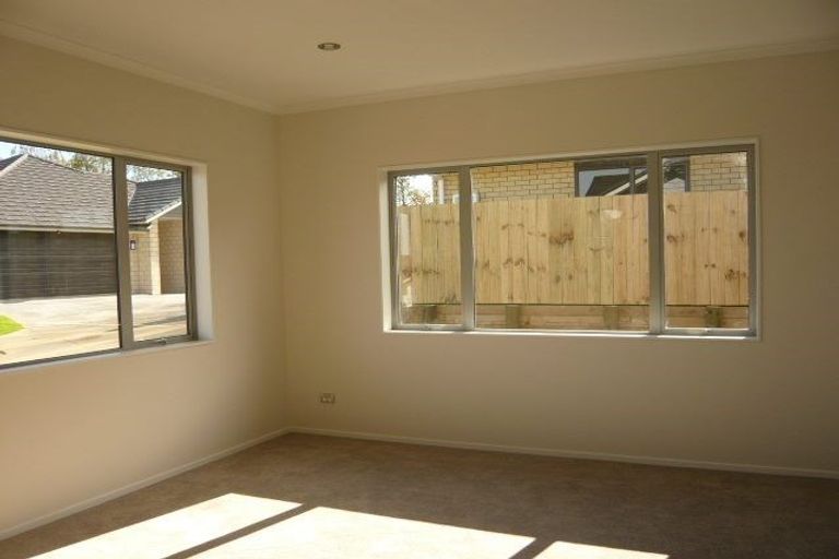 Photo of property in 43 Longbow Terrace, Flagstaff, Hamilton, 3210