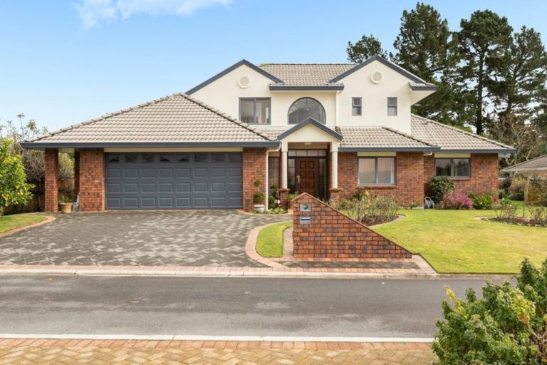 Photo of property in 19 Stableford Drive, Pyes Pa, Tauranga, 3112