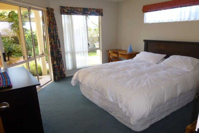 Photo of property in 51 Celia Street, Redcliffs, Christchurch, 8081