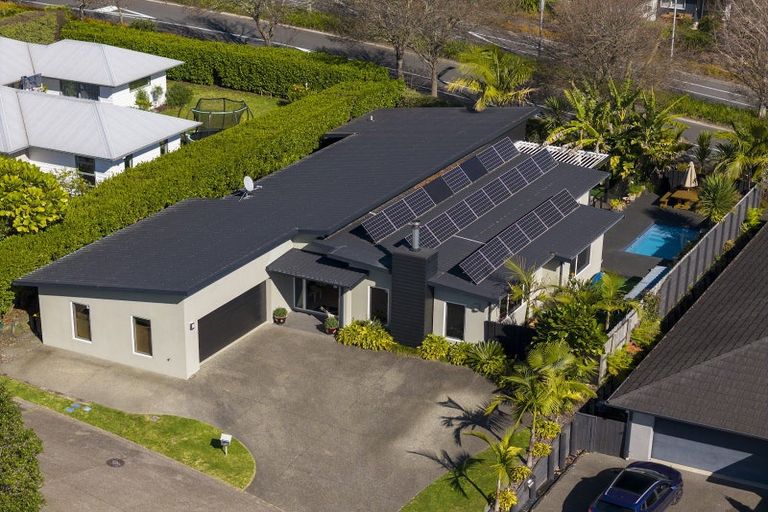 Photo of property in 8 Caldera Close, Pyes Pa, Tauranga, 3112