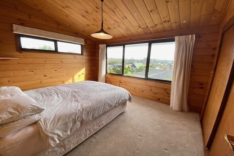 Photo of property in 35 Redwing Street, Browns Bay, Auckland, 0630