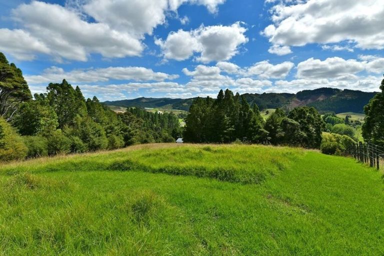 Photo of property in 68 Mahurangi West Road, Puhoi, Warkworth, 0983