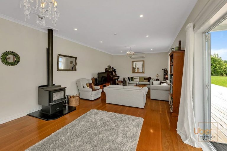 Photo of property in 113 Gibbons Road, Kaiwaka, 0573