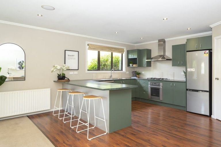 Photo of property in 28 Quill Street, Lake Hayes, Queenstown, 9304