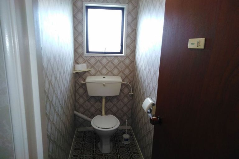 Photo of property in 2/155 Northcote Road, Northcote, Christchurch, 8052