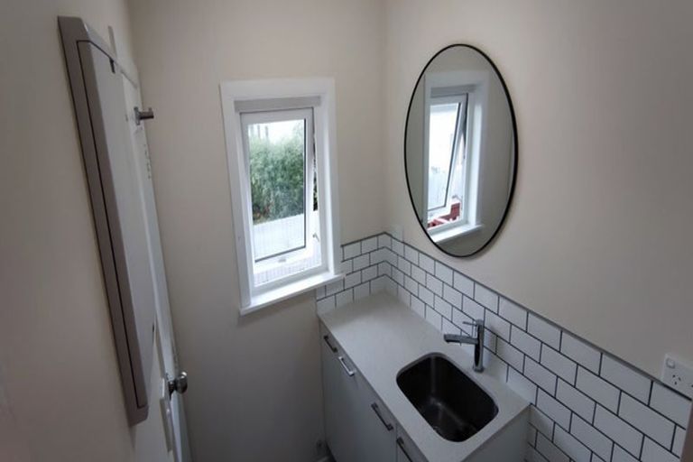 Photo of property in 9a Pukeroa Place, Papakura, 2110