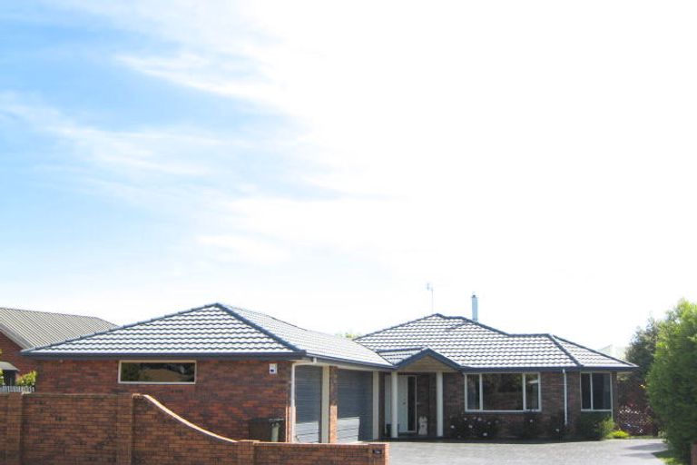 Photo of property in 15 Westfield Avenue, Templeton, Christchurch, 8042