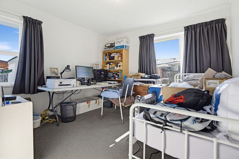 Photo of property in 5 Minifie Avenue, Melville, Hamilton, 3206