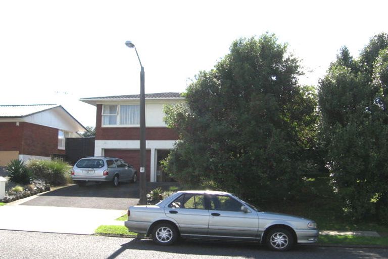 Photo of property in 3 Wells Road, Bucklands Beach, Auckland, 2012