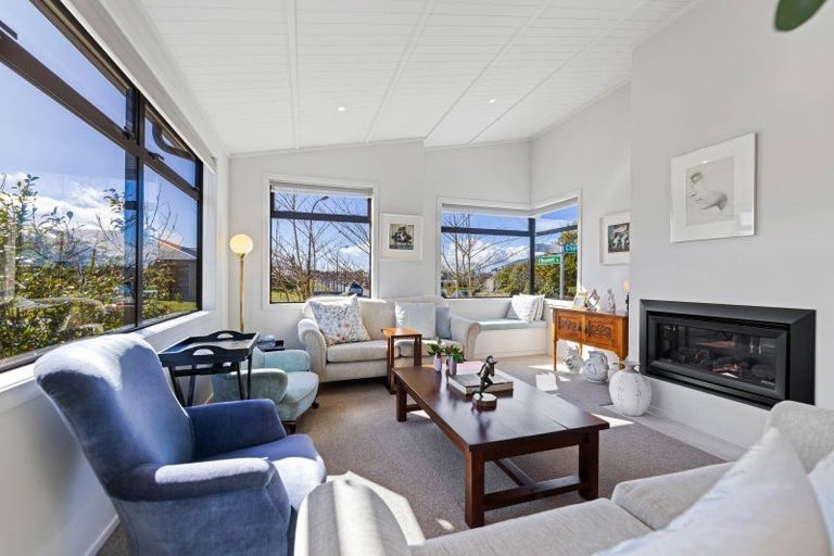 Photo of property in 15 Noumea Drive, Rangatira Park, Taupo, 3330