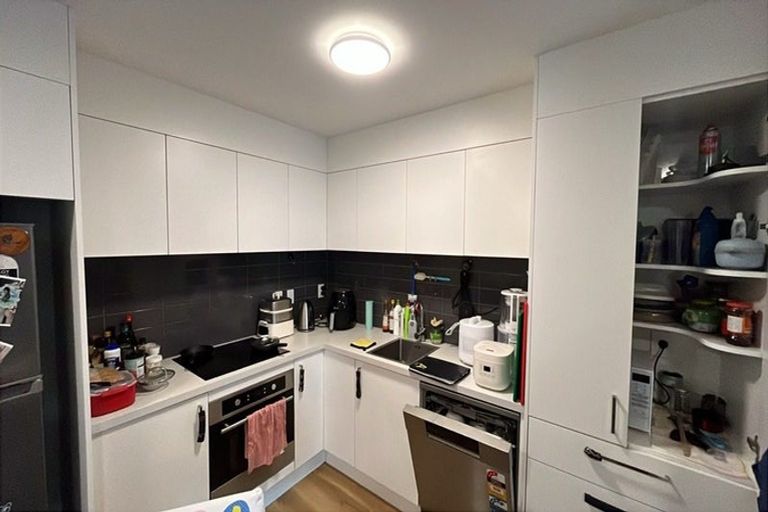 Photo of property in Amuri Park Apartments, 37/280 Bealey Avenue, Christchurch Central, Christchurch, 8013
