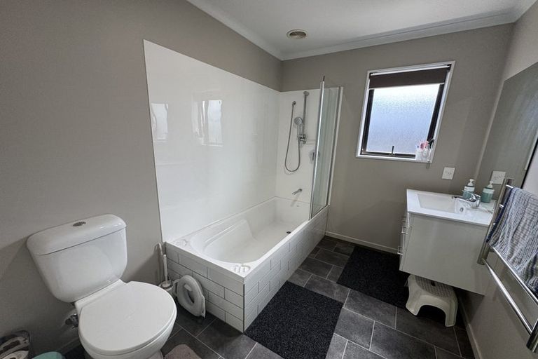 Photo of property in 18 Horoeka Street, Avonhead, Christchurch, 8042