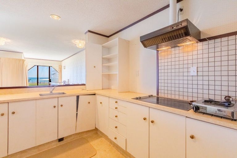 Photo of property in 419 Marine Parade, Napier South, Napier, 4110