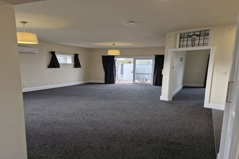 Photo of property in 1/87 Smith Street, Woolston, Christchurch, 8062