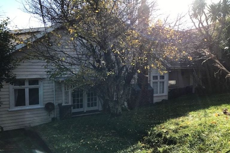 Photo of property in 7a Hawker Street, Mount Victoria, Wellington, 6011