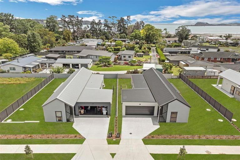 Photo of property in 64 Mataikokako Loop, Kawakawa Bay, 2585