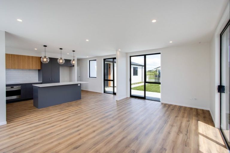 Photo of property in 2 Wai Whatu Street, Meeanee, Napier, 4110