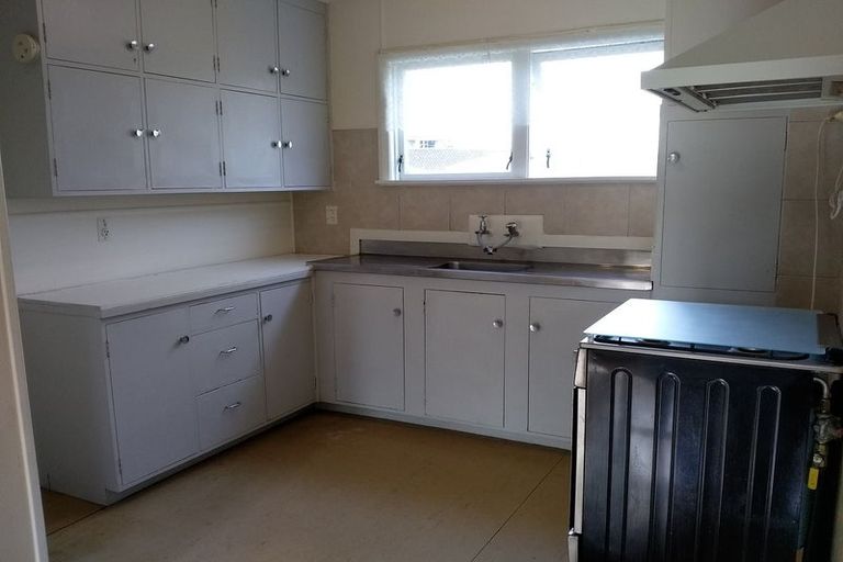 Photo of property in 4/41 Greenslade Crescent, Northcote, Auckland, 0627