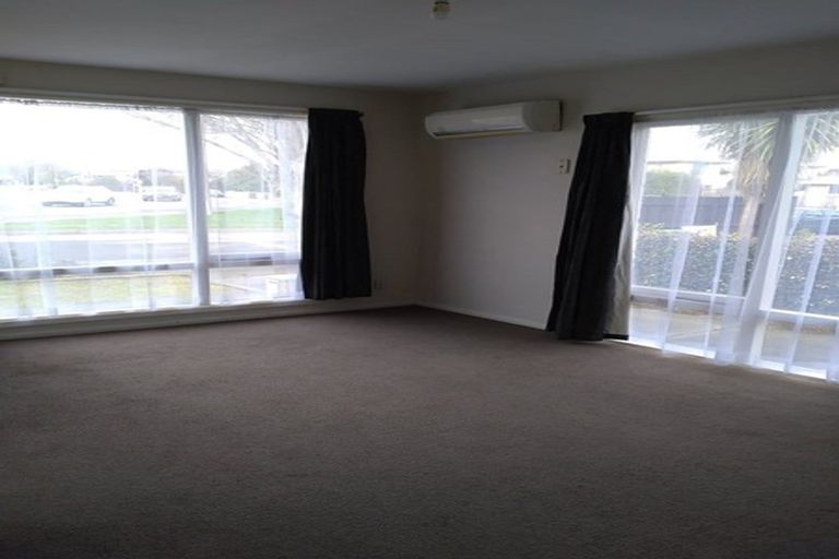 Photo of property in 51 Whitmore Street, Edgeware, Christchurch, 8013