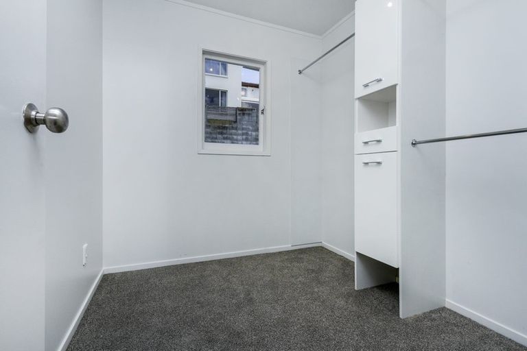 Photo of property in 29 Whitby Crescent, Mairangi Bay, Auckland, 0630