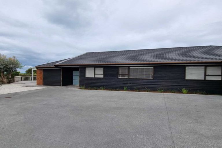 Photo of property in 70 Bay Vista Drive, Red Beach, 0932