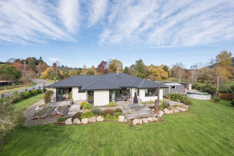 Photo of property in 929 Waiwhero Road, Ngatimoti, Motueka, 7196