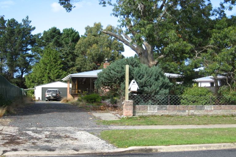 Photo of property in 37 Viscount Road, Waldronville, Dunedin, 9018