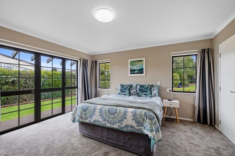Photo of property in 544 Manutahi Road, Lepperton, New Plymouth, 4373