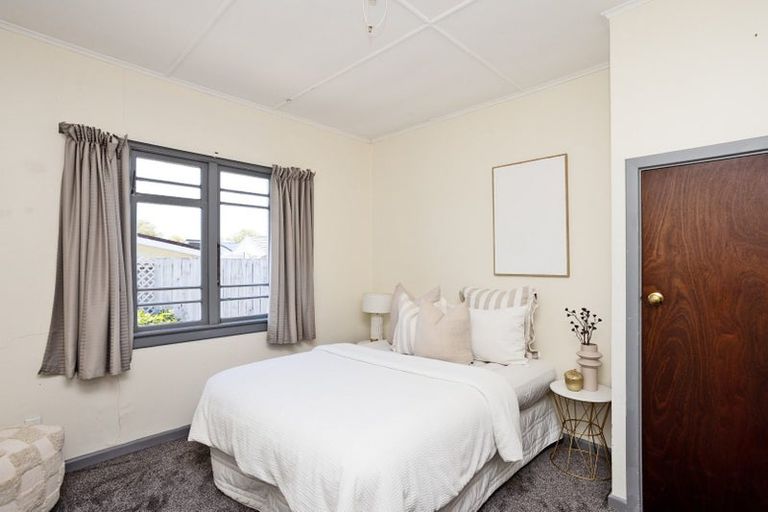 Photo of property in 27 Bullar Street, Grasmere, Invercargill, 9810