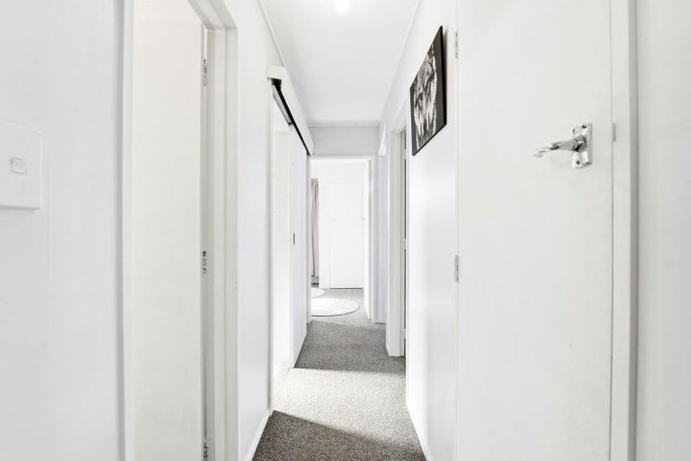 Photo of property in 27 Cross Street, Castlecliff, Whanganui, 4501