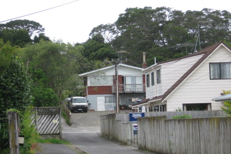 Photo of property in 123 Beach Haven Road, Beach Haven, Auckland, 0626