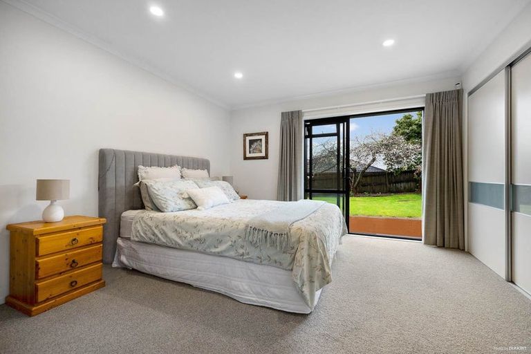 Photo of property in 15 Orangewood Drive, Northpark, Auckland, 2013