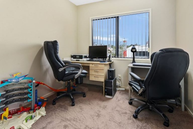 Photo of property in 1/173 Wellington Street, Howick, Auckland, 2014