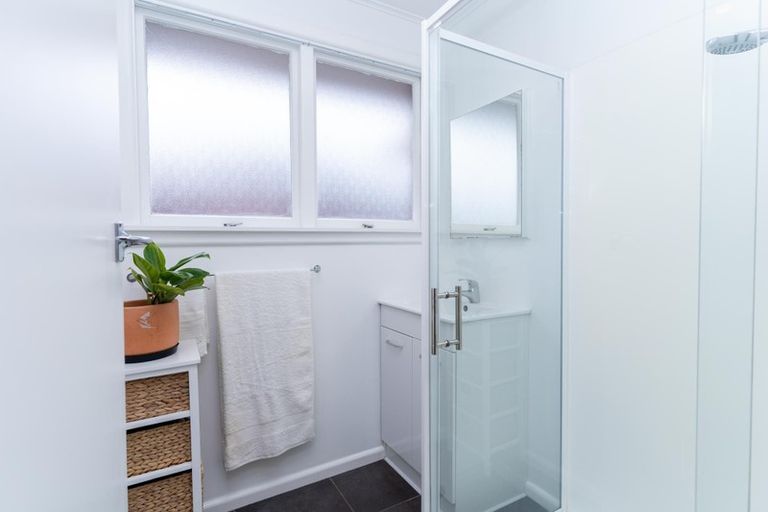 Photo of property in 2/29 Heywood Terrace, Richmond, Christchurch, 8013