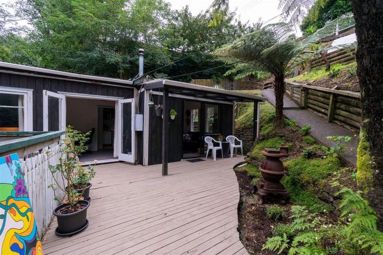 Photo of property in 56 Tilley Road, Paekakariki, 5034