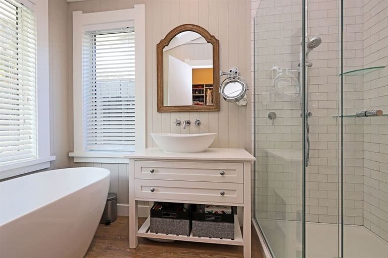 Photo of property in 15 Margaret Avenue, Havelock North, 4130