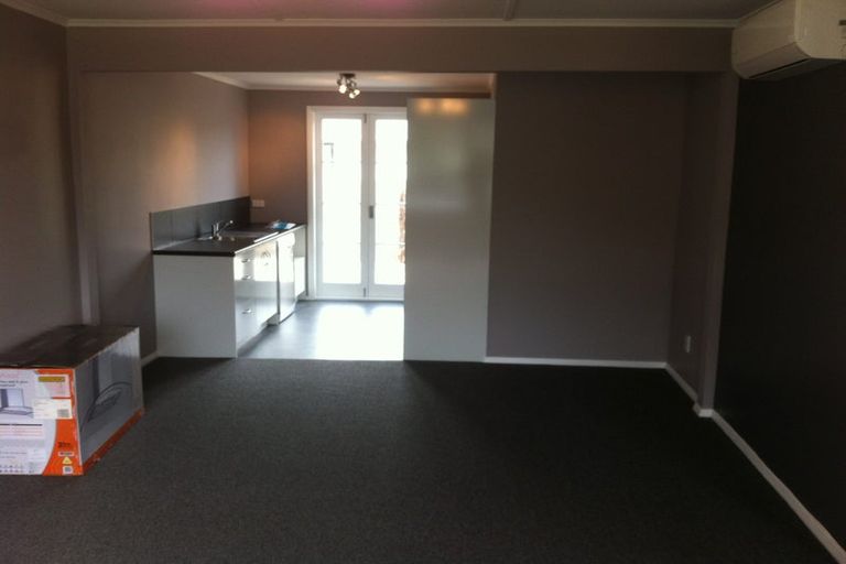 Photo of property in 6 Harris Street, Naenae, Lower Hutt, 5011