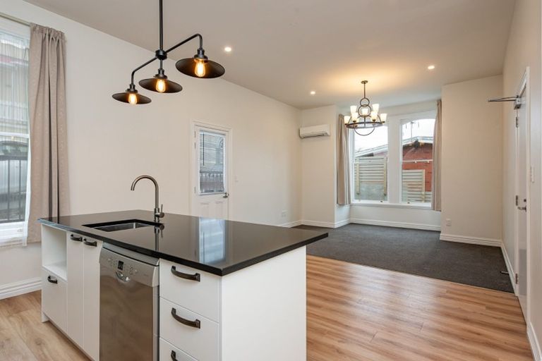 Photo of property in 10/239 Adelaide Road, Newtown, Wellington, 6021