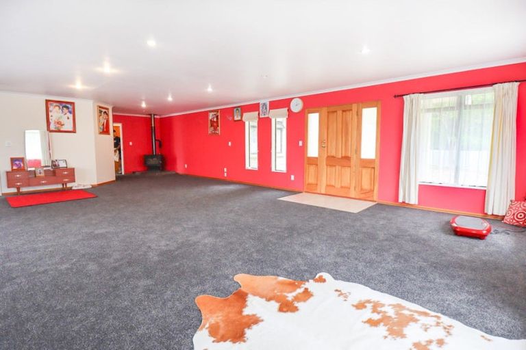 Photo of property in 15 Windsor Street, Dannevirke, 4930