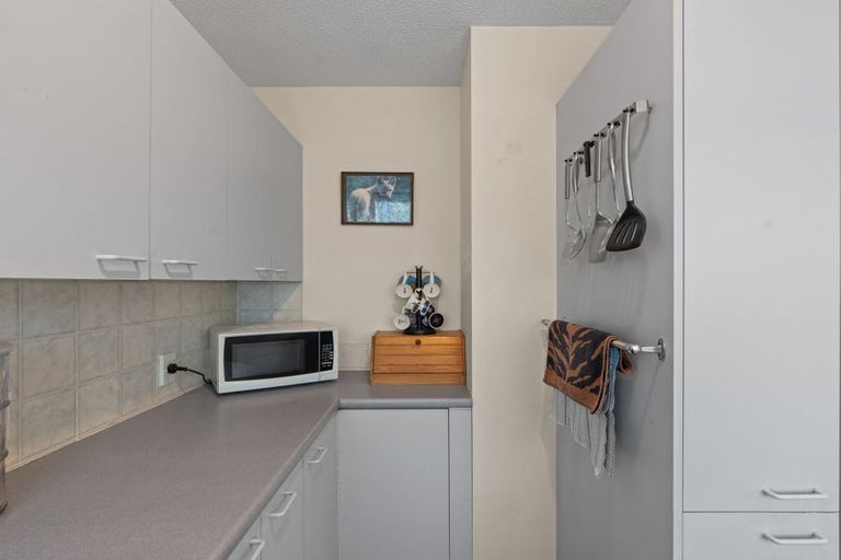 Photo of property in 2/356 Yaldhurst Road, Russley, Christchurch, 8042