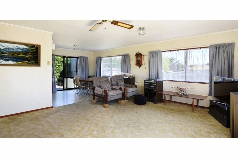 Photo of property in 177 Kina Beach Road, Tasman, Upper Moutere, 7173