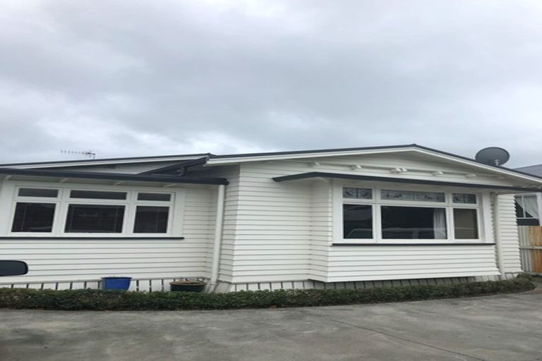 Photo of property in 15 Latham Street, Napier South, Napier, 4110