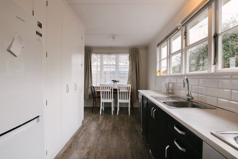 Photo of property in 50 Vogel Street, Roslyn, Palmerston North, 4414