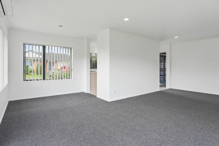 Photo of property in 329 Mahia Road, Weymouth, Auckland, 2103