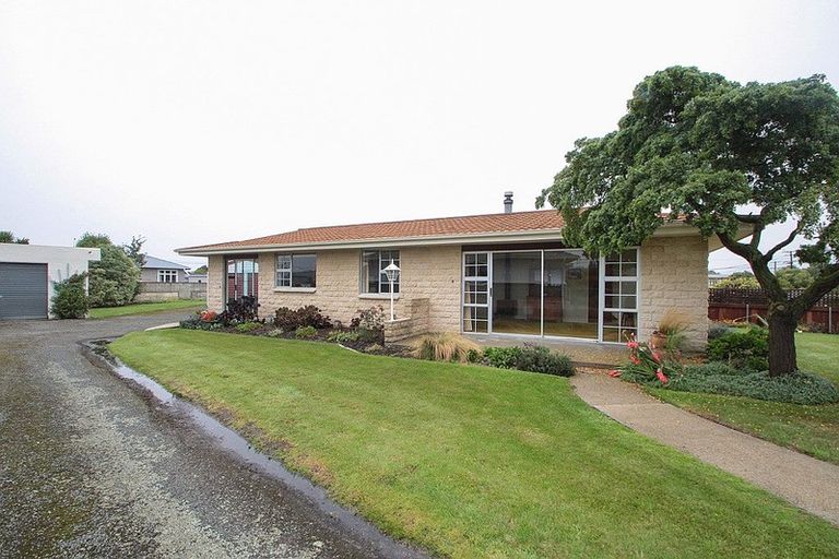 Photo of property in 15 Lismore Street, Oamaru North, Oamaru, 9400