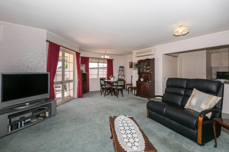 Photo of property in 3/406 Lyndon Road East, Hastings, 4122