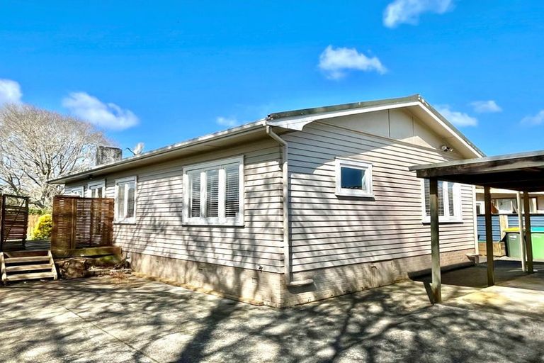 Photo of property in 14 Beatty Road, Pukekohe, 2120