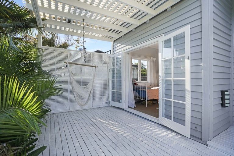 Photo of property in 8a Bains Avenue, Hamilton East, Hamilton, 3216