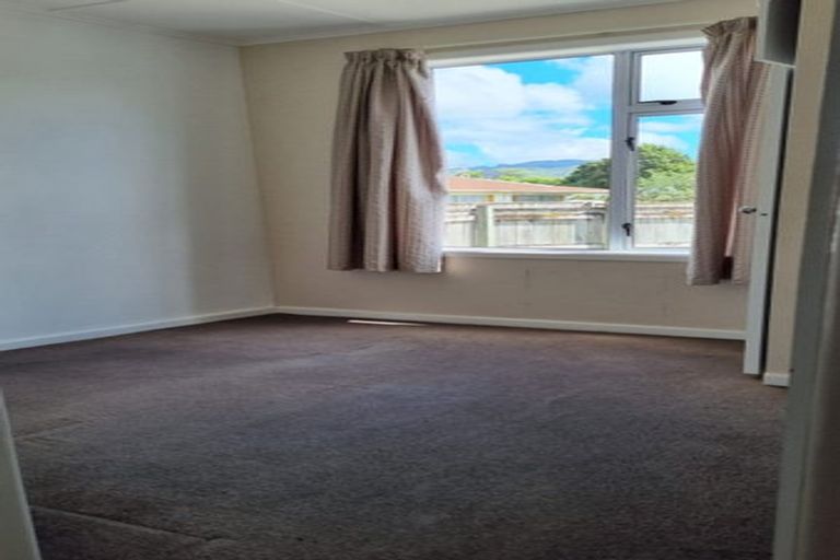 Photo of property in 28 Seddon Street, Wallaceville, Upper Hutt, 5018
