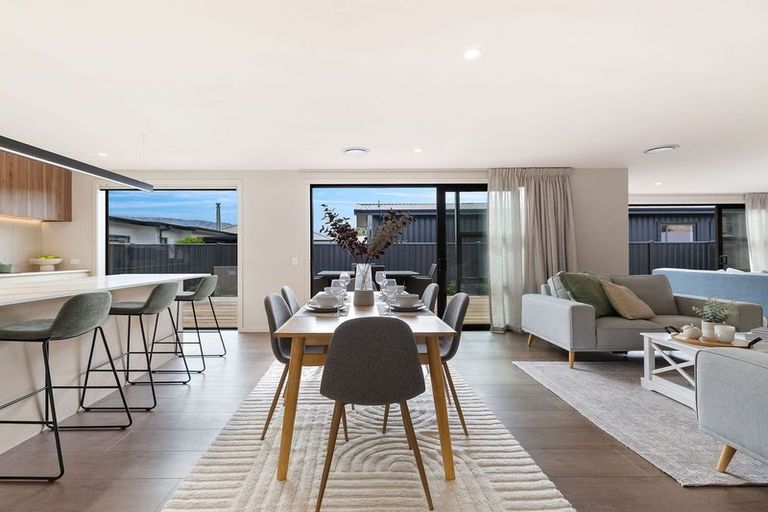 Photo of property in 21 Alpha Street, Cromwell, 9310